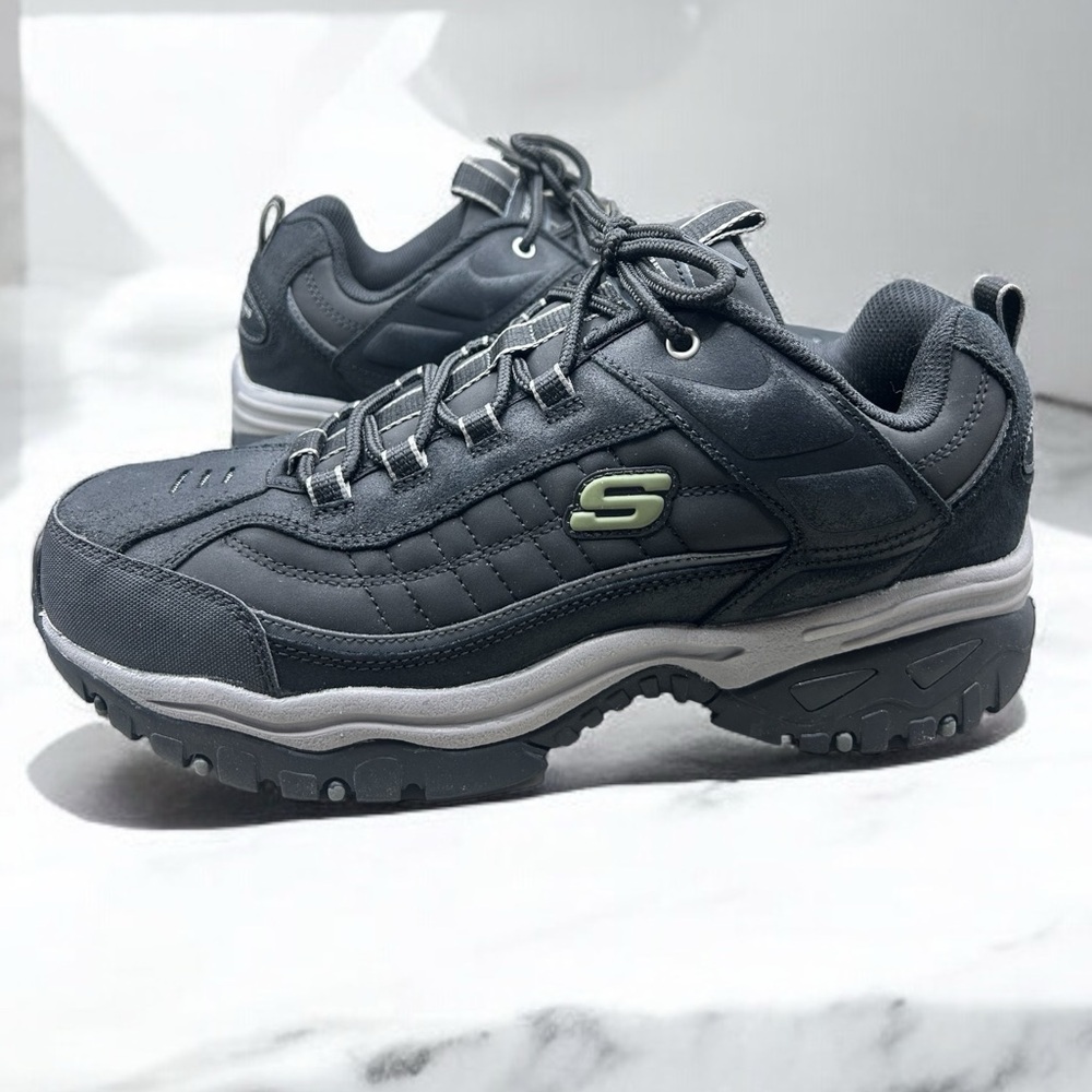 NEW Skechers Sport Men's Energy Downforce Lace-Up Sneaker-Black Scuff-Size 11.5